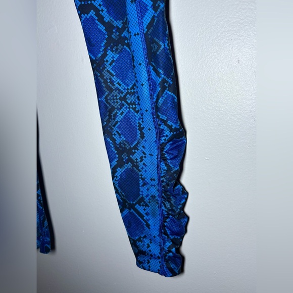 Lululemon Speed Tight IV Mini Ziggy Snake Pipe Dream leggings  Blue Size 4 - Picture 2 of 6